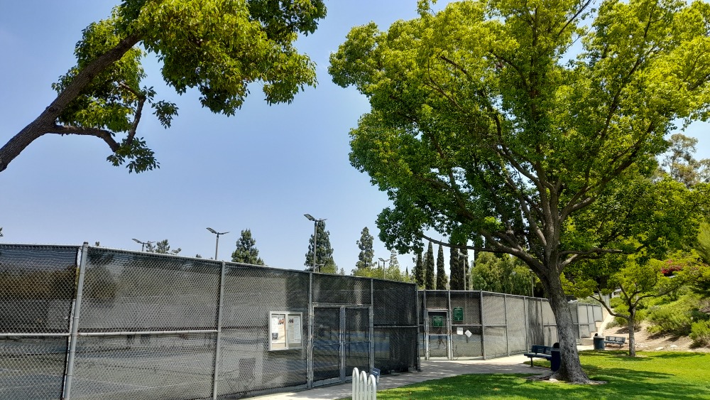 Yorba Linda - California 0525-3